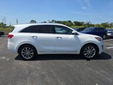 Used 2017 Kia Sorento SX image 4