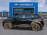 Used 2023 Chevrolet TrailBlazer RS image 2