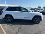 Used 2018 Jeep Grand Cherokee Limited image 6