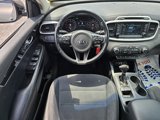 Used 2018 Kia Sorento LX image 3