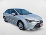 Used 2022 Toyota Corolla LE image 3