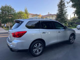 Used 2018 Nissan Pathfinder S image 4