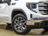 New 2025 GMC Sierra 1500 SLE image 3