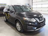 Used 2018 Nissan Rogue SV image 3