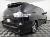 Used 2014 Toyota Sienna SE image 3