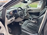 Used 2019 Chrysler Pacifica Touring-L image 5