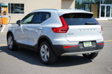 Used 2021 Volvo XC40 T5 Momentum image 6