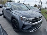 Used 2022 Volkswagen Taos SE image 2