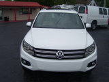 Used 2015 Volkswagen Tiguan S image 4