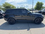 Used 2015 Land Rover Range Rover Sport SE image 4