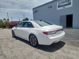 Used 2018 Lincoln Continental Reserve image 3