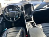 Used 2023 Ford Edge SEL image 2