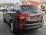 Used 2014 Kia Sorento LX image 4