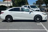 Used 2015 Toyota Camry SE image 3
