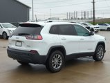 Used 2019 Jeep Cherokee Latitude Plus w/ Cold Weather Group image 6