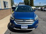 Used 2017 Ford Escape SE w/ Equipment Group 201A image 2
