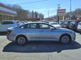 Used 2019 Volkswagen Jetta SE w/ Cold Weather Package image 2