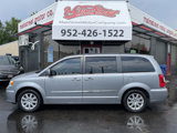 Used 2015 Chrysler Town & Country Touring w/ Driver Convenience Group image 2