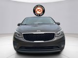 Used 2017 Kia Sedona LX image 2