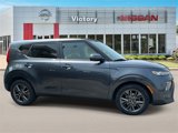 Used 2021 Kia Soul S image 2