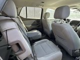 Used 2020 Chevrolet Traverse LT image 3
