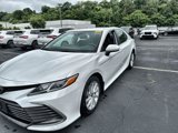 Used 2023 Toyota Camry LE image 5