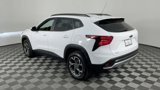 Used 2025 Chevrolet Trax LT image 6