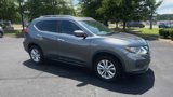 Used 2018 Nissan Rogue S image 2