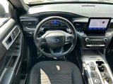 Used 2020 Ford Explorer XLT image 2