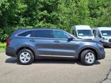 Used 2021 Kia Sorento LX image 2