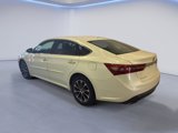 Used 2017 Toyota Avalon XLE Premium image 5