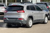 Used 2018 Jeep Cherokee Latitude image 5