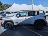 Used 2018 Jeep Renegade Altitude image 6