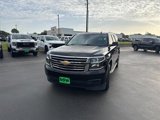Used 2017 Chevrolet Suburban LT image 2