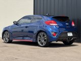 Used 2017 Hyundai Veloster Turbo R-Spec image 3
