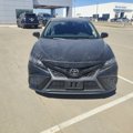 Used 2022 Toyota Camry SE image 3
