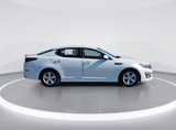 Used 2015 Kia Optima LX image 2
