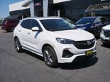 Used 2022 Buick Encore GX Essence image 2