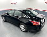 Used 2014 Nissan Altima 2.5 S w/ Display Audio Package image 5