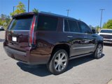 Used 2017 Cadillac Escalade Premium Luxury image 4