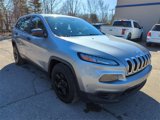 Used 2014 Jeep Cherokee Sport image 3