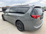 Used 2020 Chrysler Pacifica Touring-L Plus w/ Advanced Safetytec Group image 6