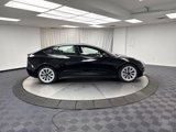 Used 2022 Tesla Model 3 Standard Range image 6