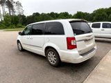 Used 2014 Chrysler Town & Country Touring image 6