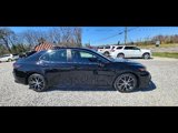 Used 2023 Toyota Camry SE image 3