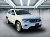 Used 2019 Jeep Grand Cherokee Laredo image 2
