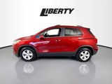 Used 2020 Chevrolet Trax LT w/ LT Convenience Package image 4