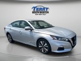 Used 2022 Nissan Altima 2.5 SV image 2