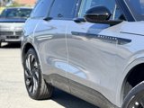 Used 2024 Lincoln Nautilus Reserve w/ Jet Appearance Package (87T) image 5