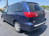 Used 2007 Toyota Sienna LE w/ LE Pkg 3 image 4